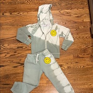 Kids Green Tie-Dye Matching Set with Smiley Patches